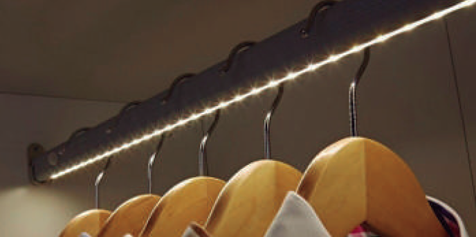 Deslumbra con las luces LED para armarios en tus proyectos –  azeroiluminacion